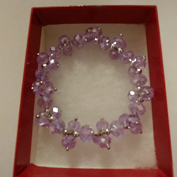 Lavender Metallic Crystal Bracelet - Picture 2 of 8